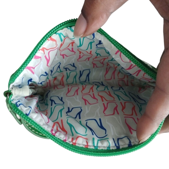 Nine West Green Wristlet Bag - Picture 3 of 3